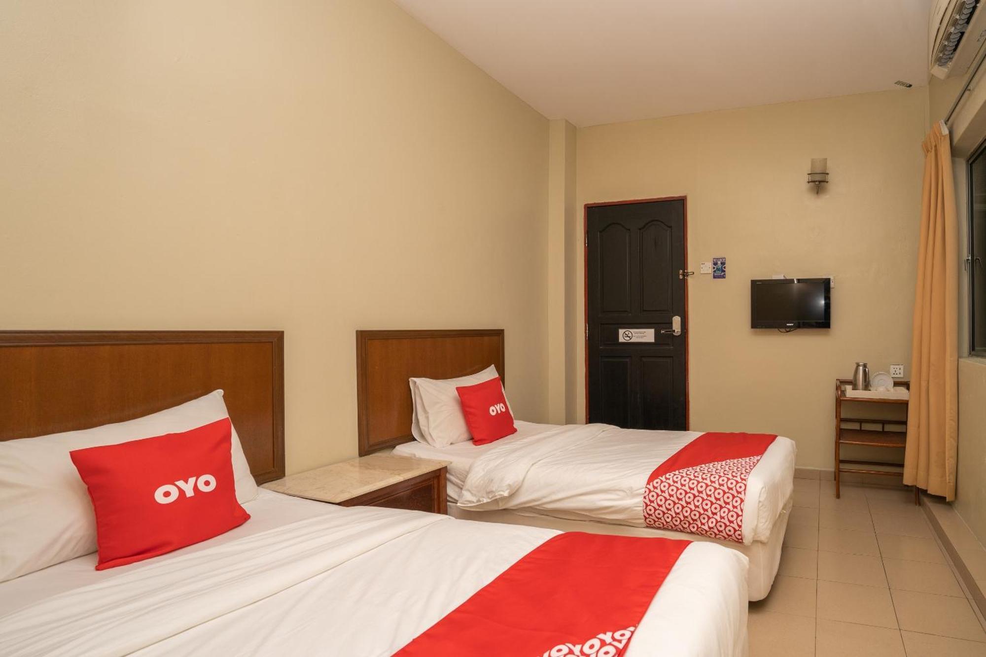 De Clinique Hotel Kampong Pasir Bogak Esterno foto