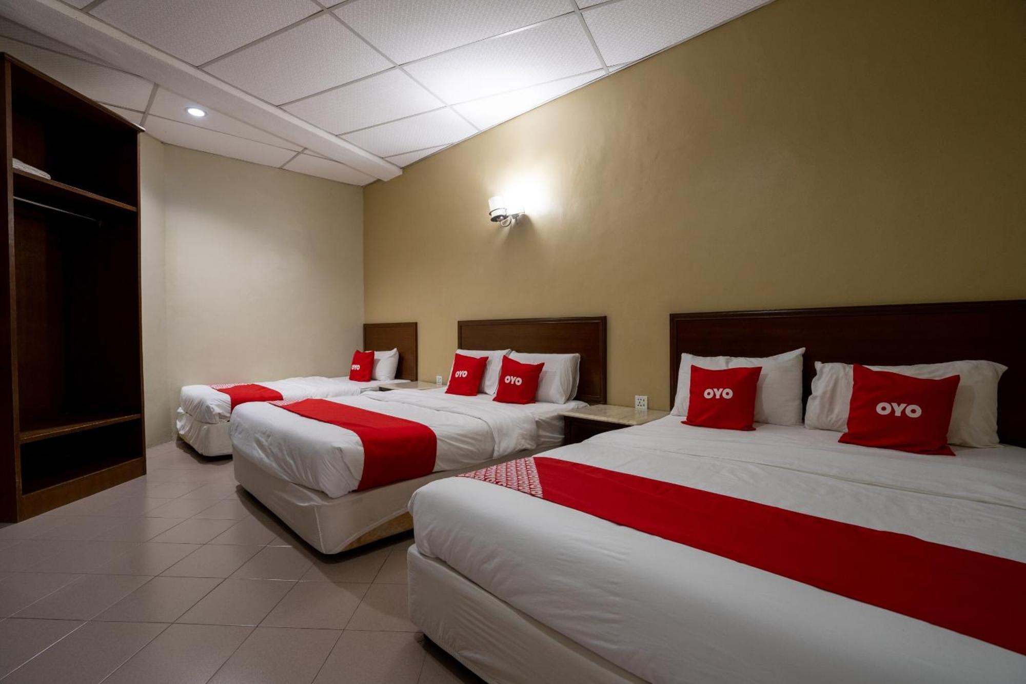De Clinique Hotel Kampong Pasir Bogak Esterno foto