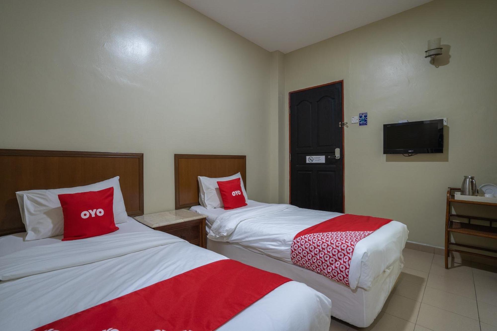 De Clinique Hotel Kampong Pasir Bogak Esterno foto