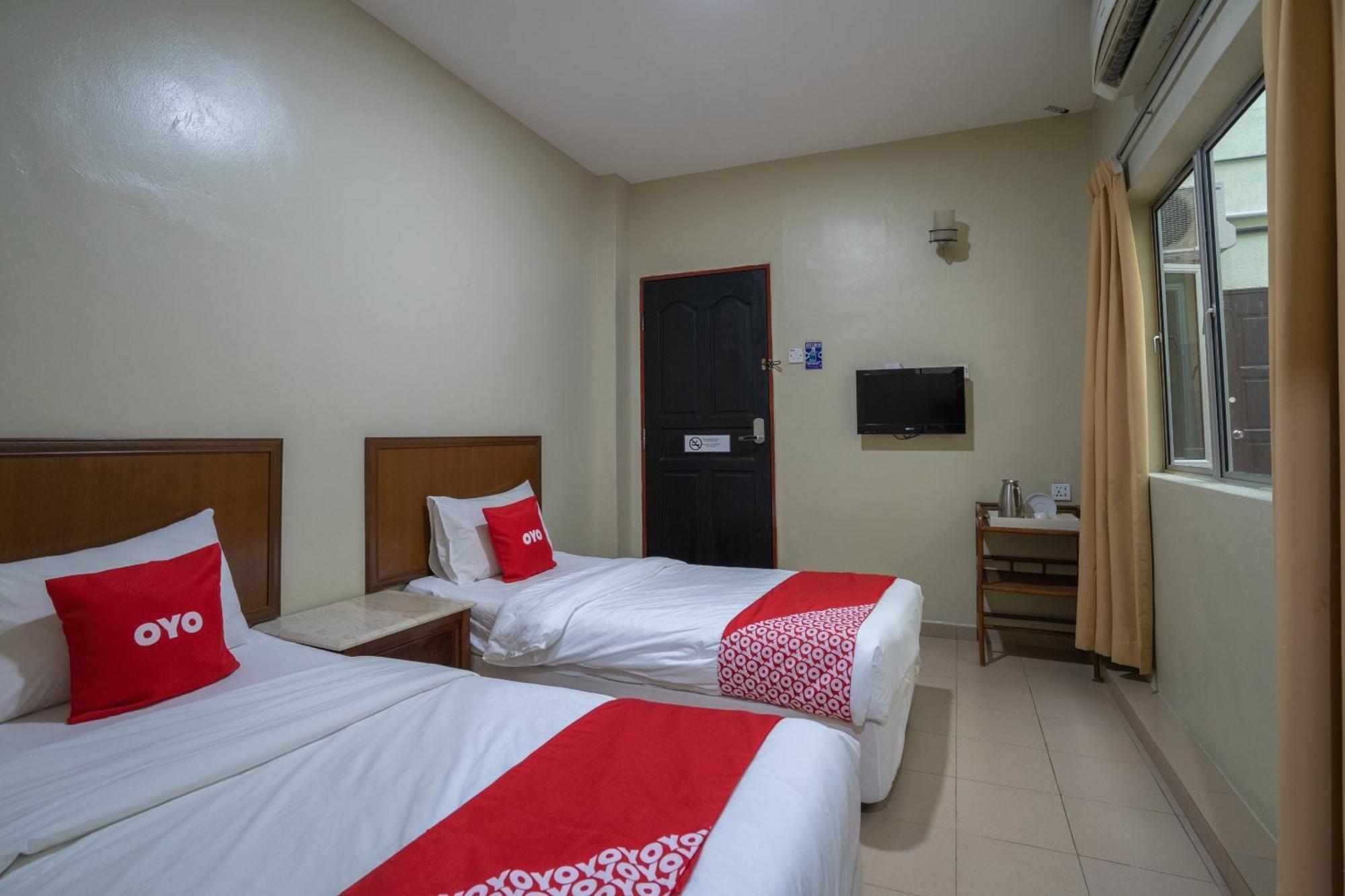 De Clinique Hotel Kampong Pasir Bogak Esterno foto
