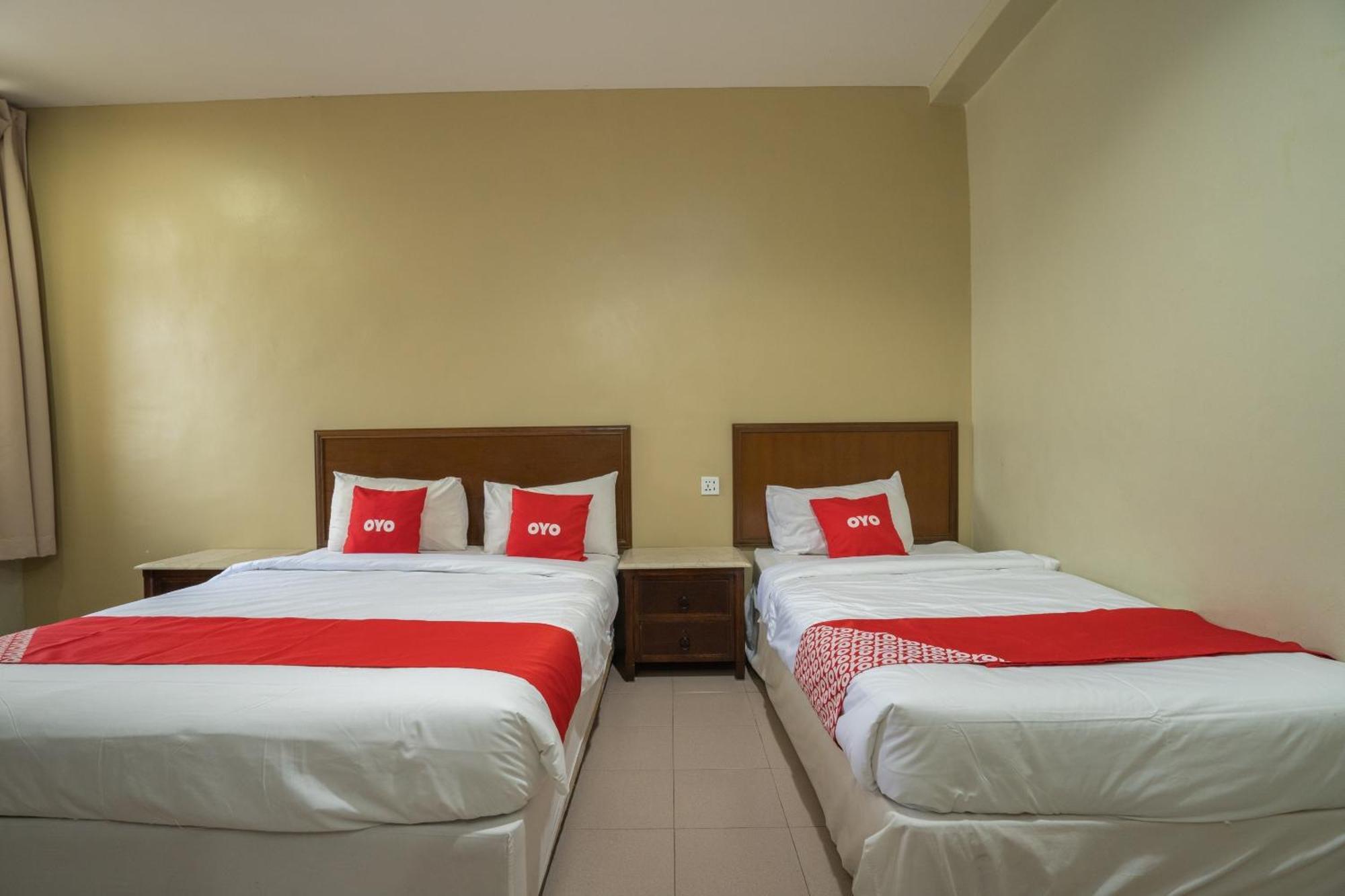 De Clinique Hotel Kampong Pasir Bogak Esterno foto