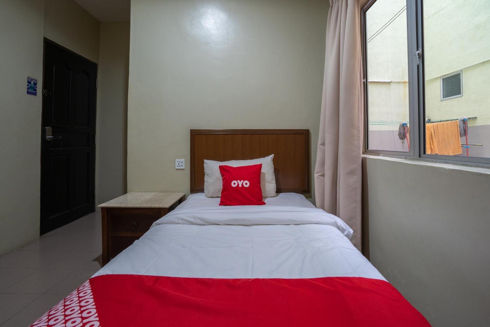 De Clinique Hotel Kampong Pasir Bogak Esterno foto