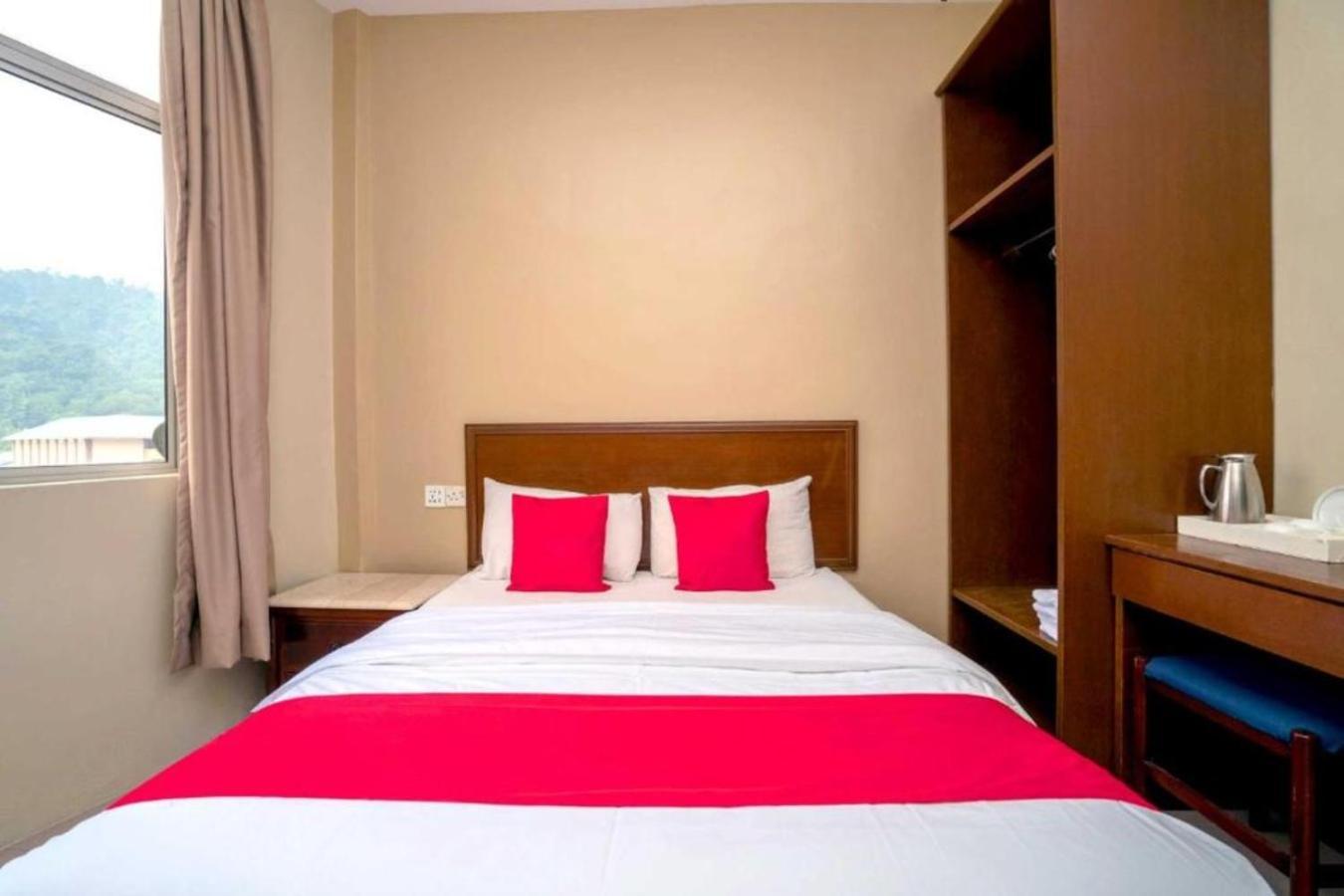De Clinique Hotel Kampong Pasir Bogak Esterno foto