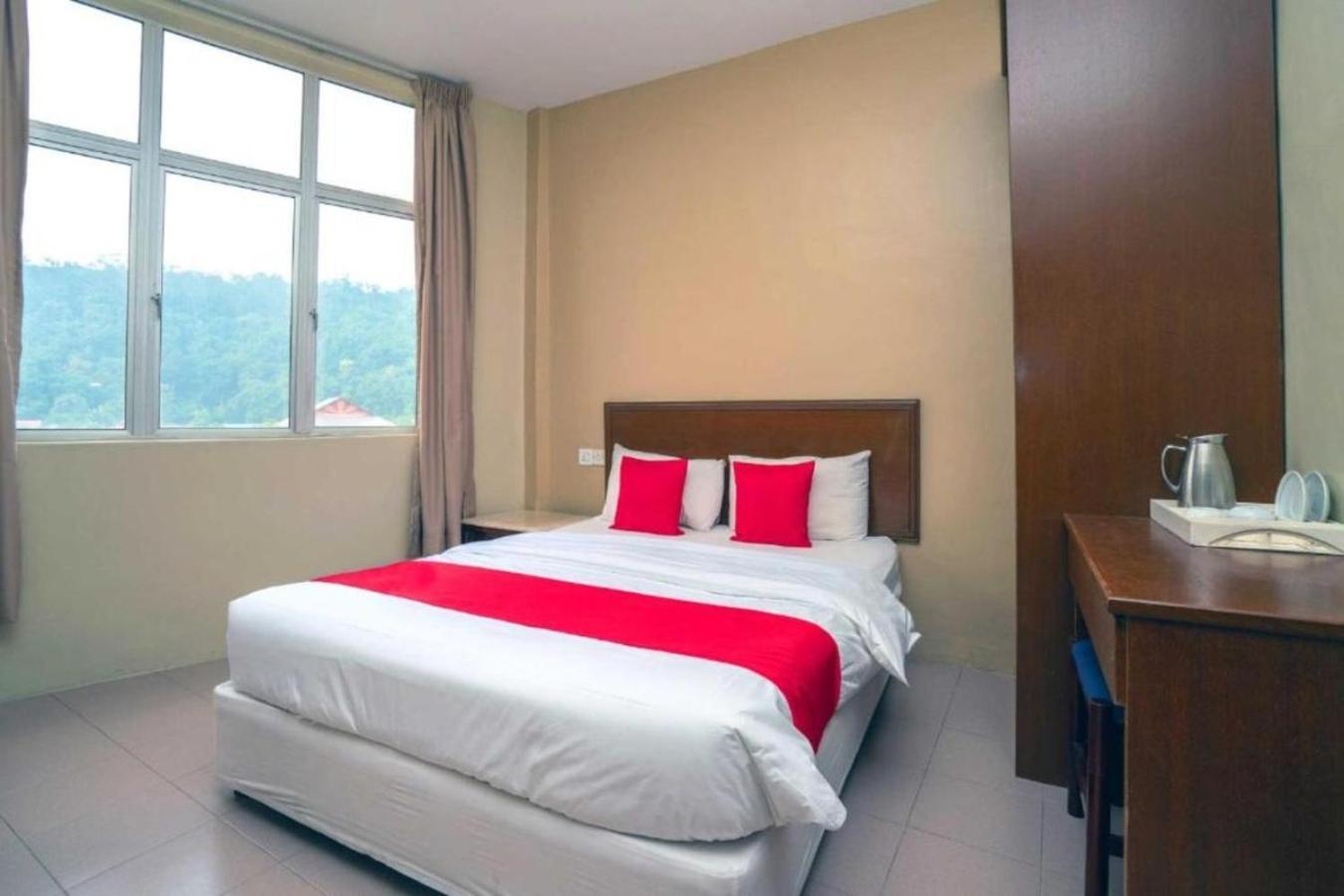 De Clinique Hotel Kampong Pasir Bogak Esterno foto