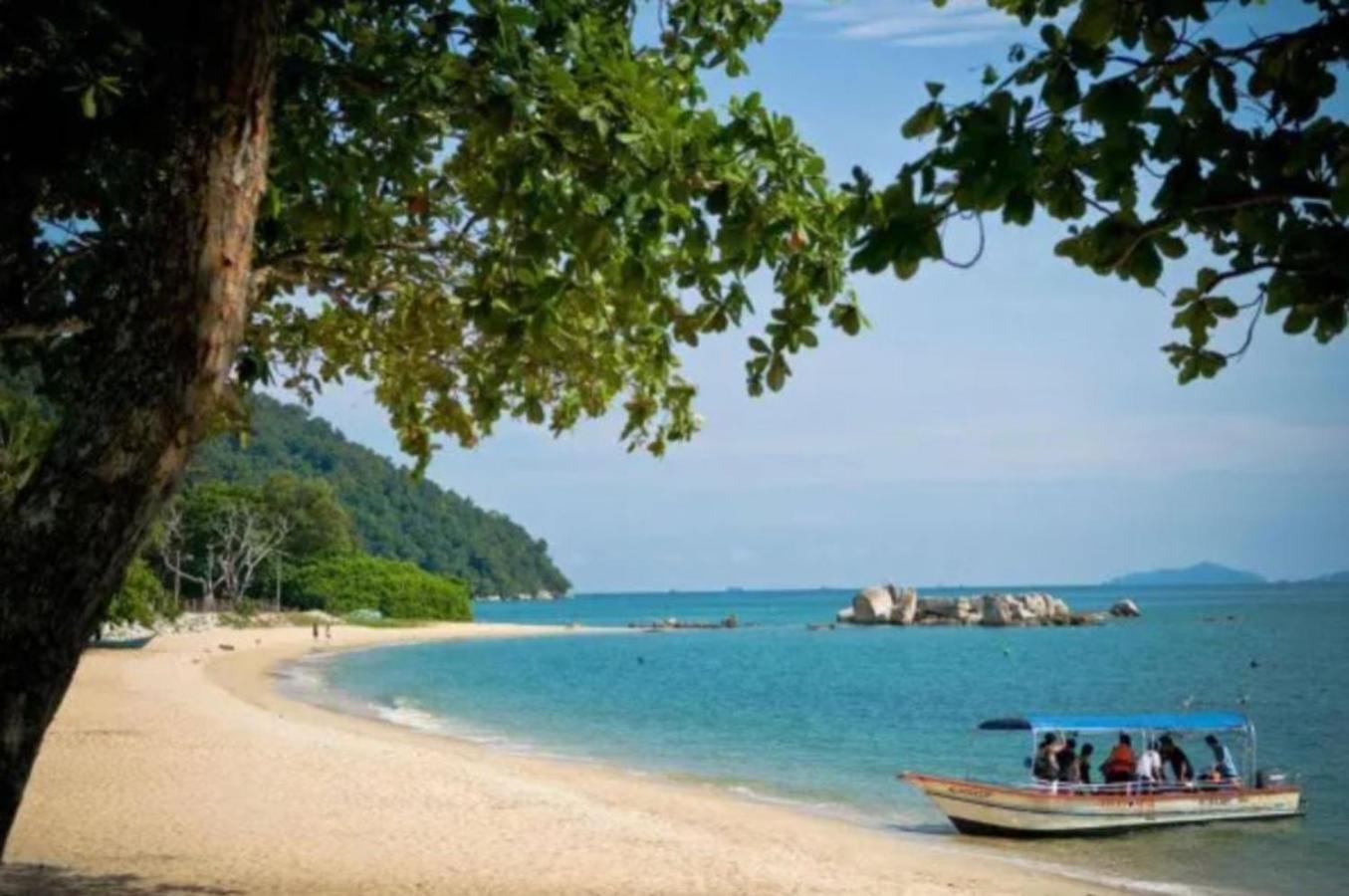 De Clinique Hotel Kampong Pasir Bogak Esterno foto
